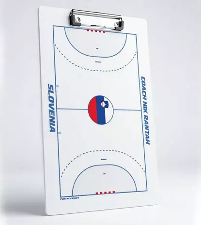 Personalizovana rukometna tabla sa logotipom i bojama kluba.